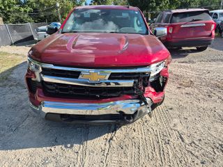 2022 Chevrolet Silverado 1500 LT - Exterior Front Center Image